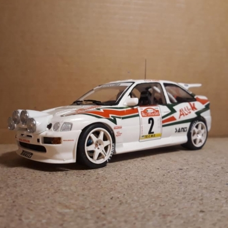 1:24 FORD ESCORT COSW - ZENERE - RALLY SCHIO 1993